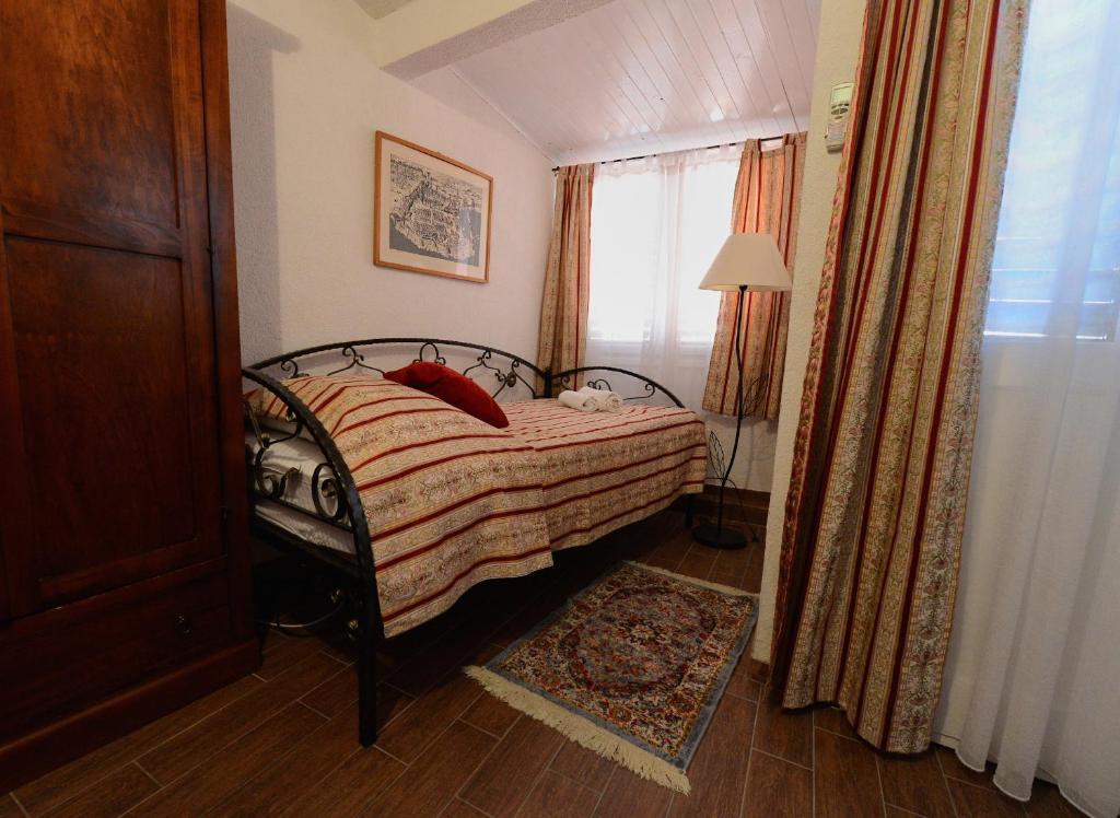 دوبروفينك Bed&Breakfast Villa Flora الغرفة الصورة
